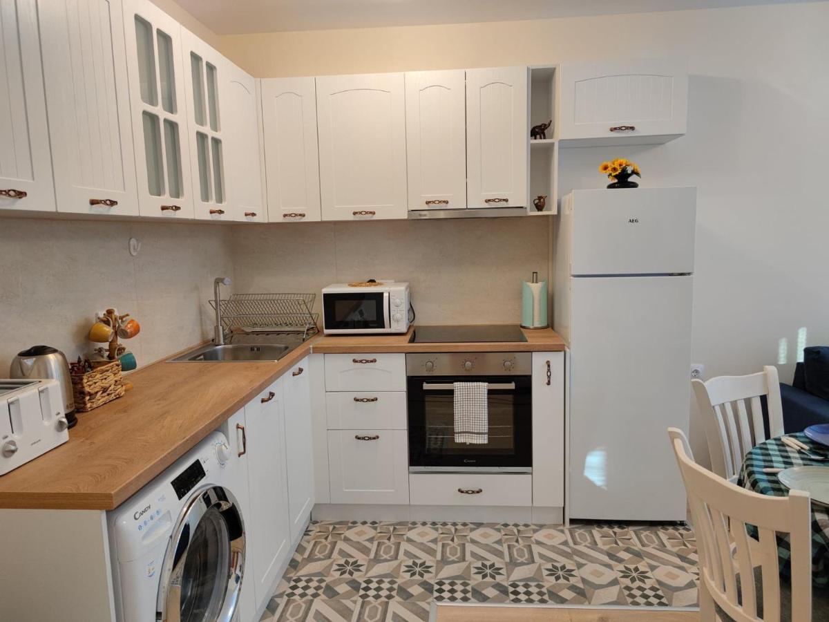 Nicky Holiday Flat Burgas Exterior foto