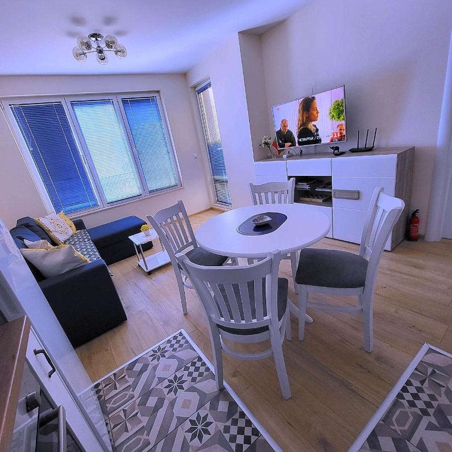Nicky Holiday Flat Burgas Exterior foto